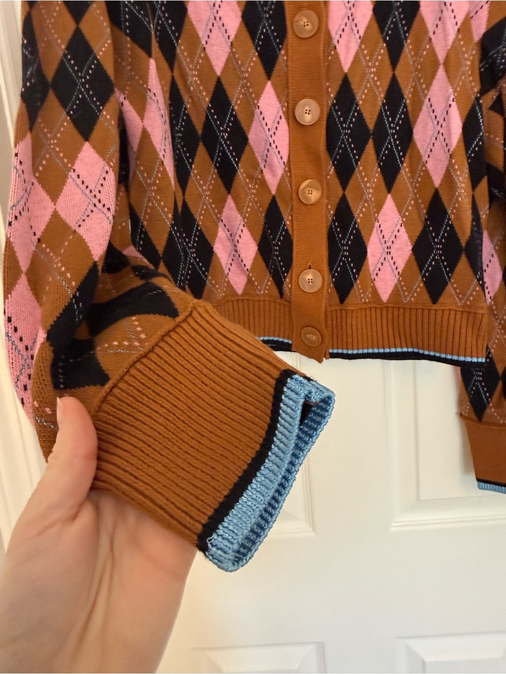 Maeve by Anthropologie The Sutton Compact Cardigan Sweater Camel Argyle LARGE - Picture 9 of 10